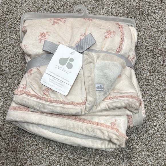 JUST BORN Pink and Cream Floral Blanket in minky soft fabric - Picture 1 of 7